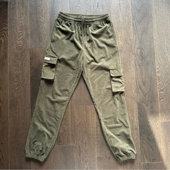 Girl Crush Gang US M Olive Corduroy Joggers - Picture 12 of 16